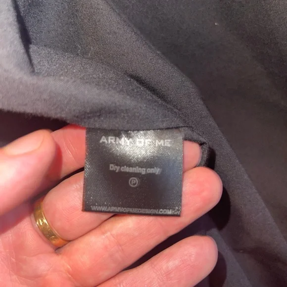 Army of me men wool coat . Size large